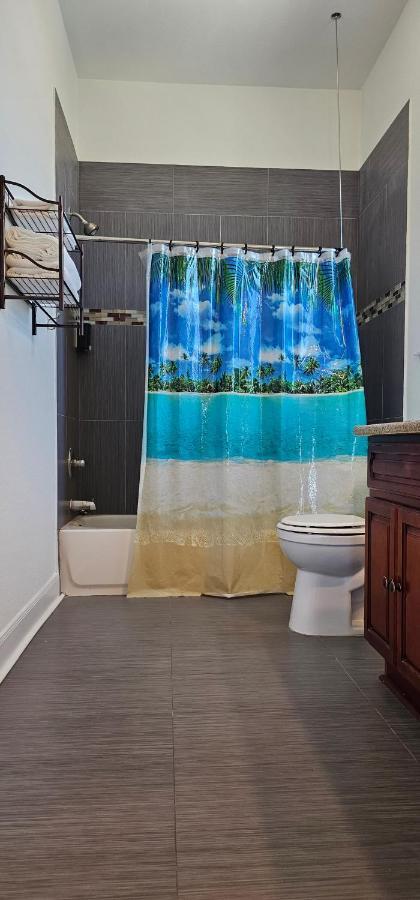 Private Beach -- Away From The Crowds - Ocean Views -Short Drive To Moody Gardens, Schlitter Bahn, Pleasure Pier Galveston Bagian luar foto